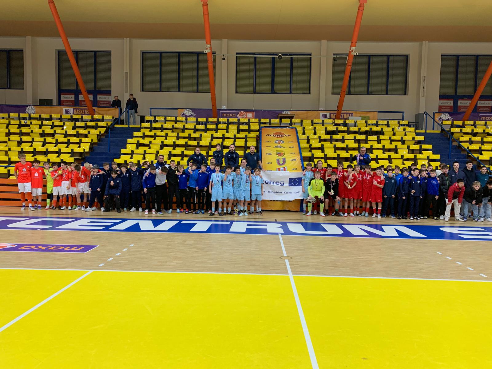 Halové turnaje v Ústí nad Labem/Hallen-Turniere in Ústí nad Labem